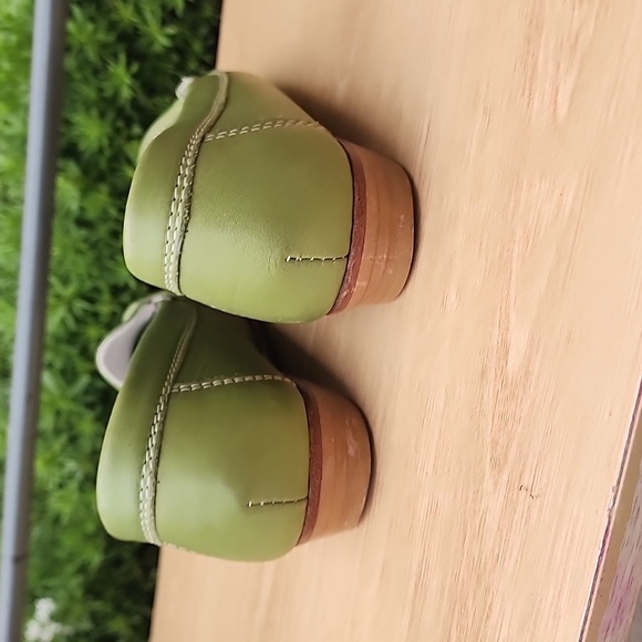 Green Leather Loafers Size 38.5 Made In Italy - Picture 4 of 11